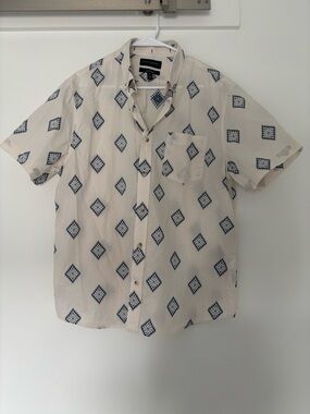 Banana Republic Cream Short-Sleeve Button-Down with Navy Diamond Print